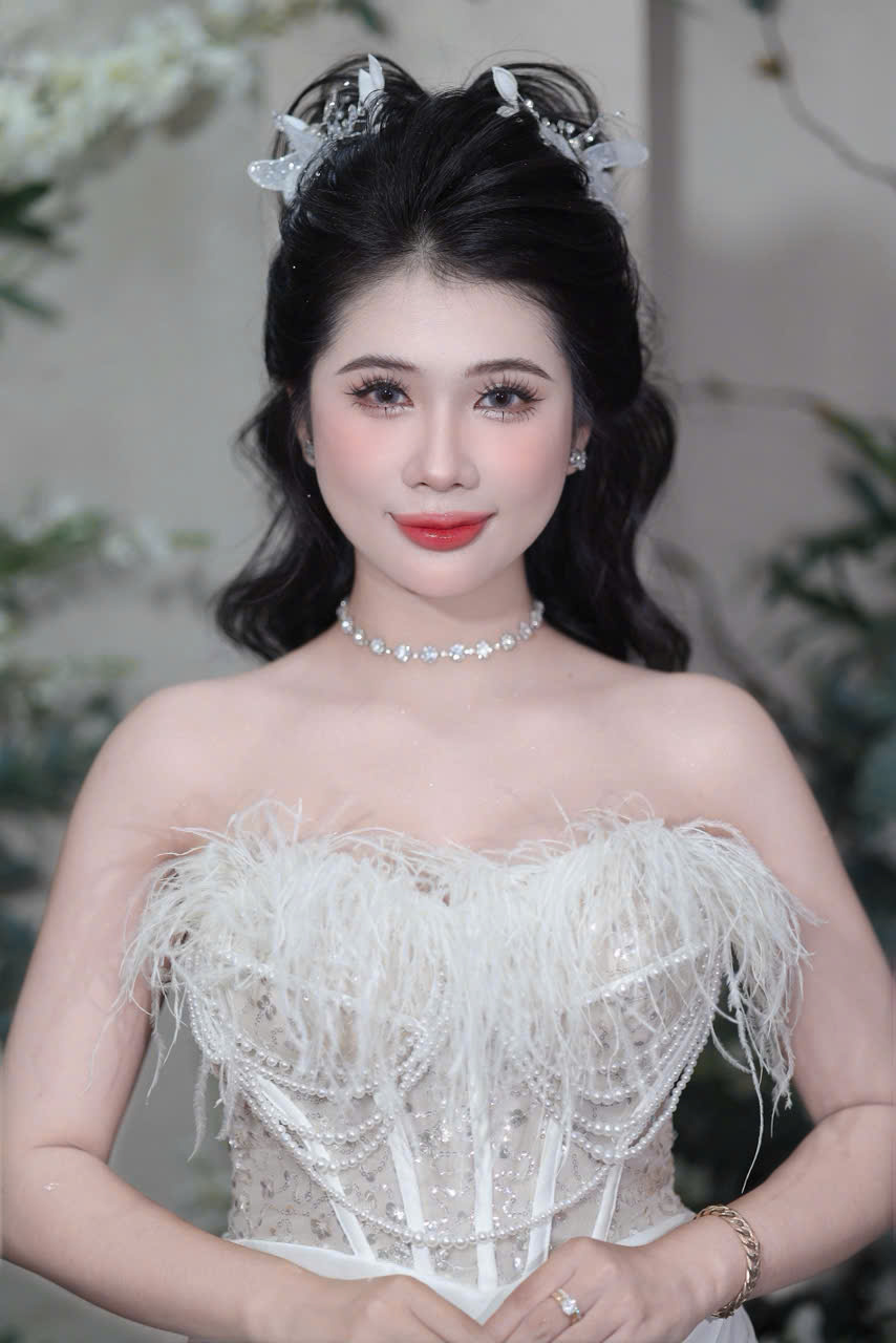 Trang Điểm Tiệc